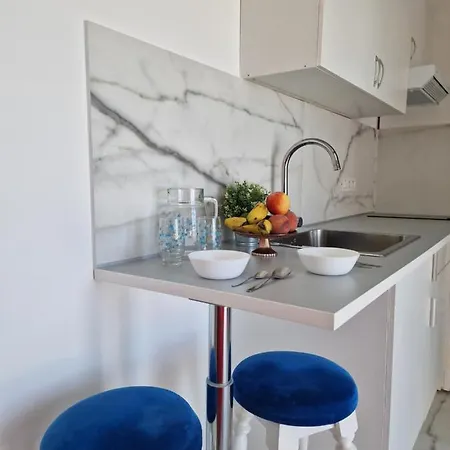 Casas De Micaela-atico Con Terraza O Cueva Con Piscina