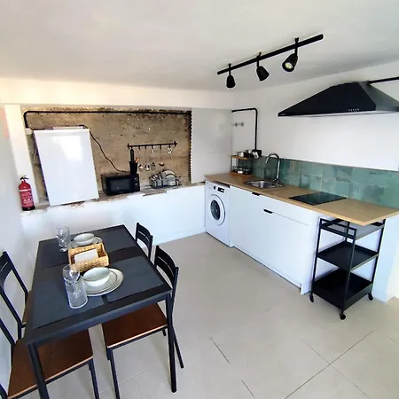 公寓 Casas De Micaela-atico Con Terraza O Cueva Con Piscina 圣克鲁斯-德特内里费