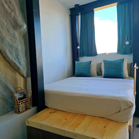 公寓 Casas De Micaela-atico Con Terraza O Cueva Con Piscina 圣克鲁斯-德特内里费