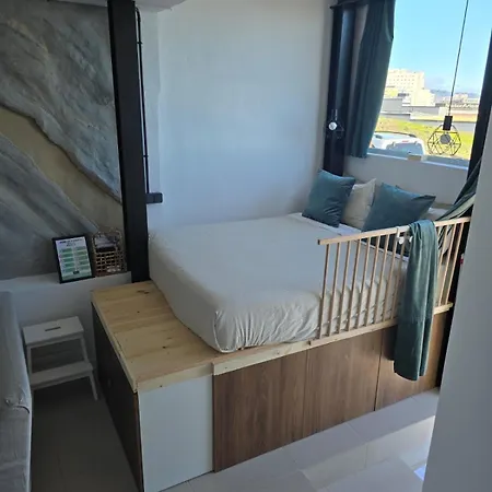 Casas De Micaela-atico Con Terraza O Cueva Con Piscina